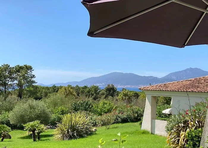Bella Vista , A Porticcio, Joli Appartement Vue Mer